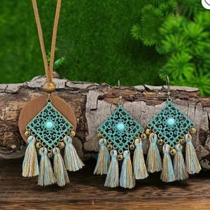 NEW! Boho Turquoise Tassel Necklace Earrings Set Hippie Gypsy Grunge Trendy